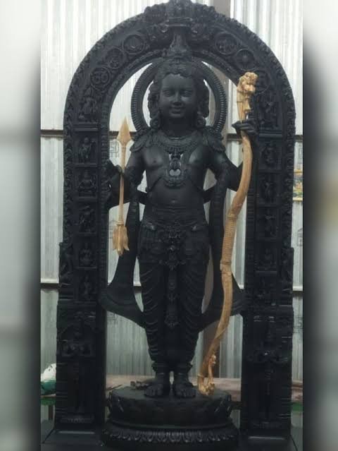 Ram Mandir: आखिर क्यों है रामलला की मूर्ति का रंग काला, जानिए इसके पीछे की वजह !